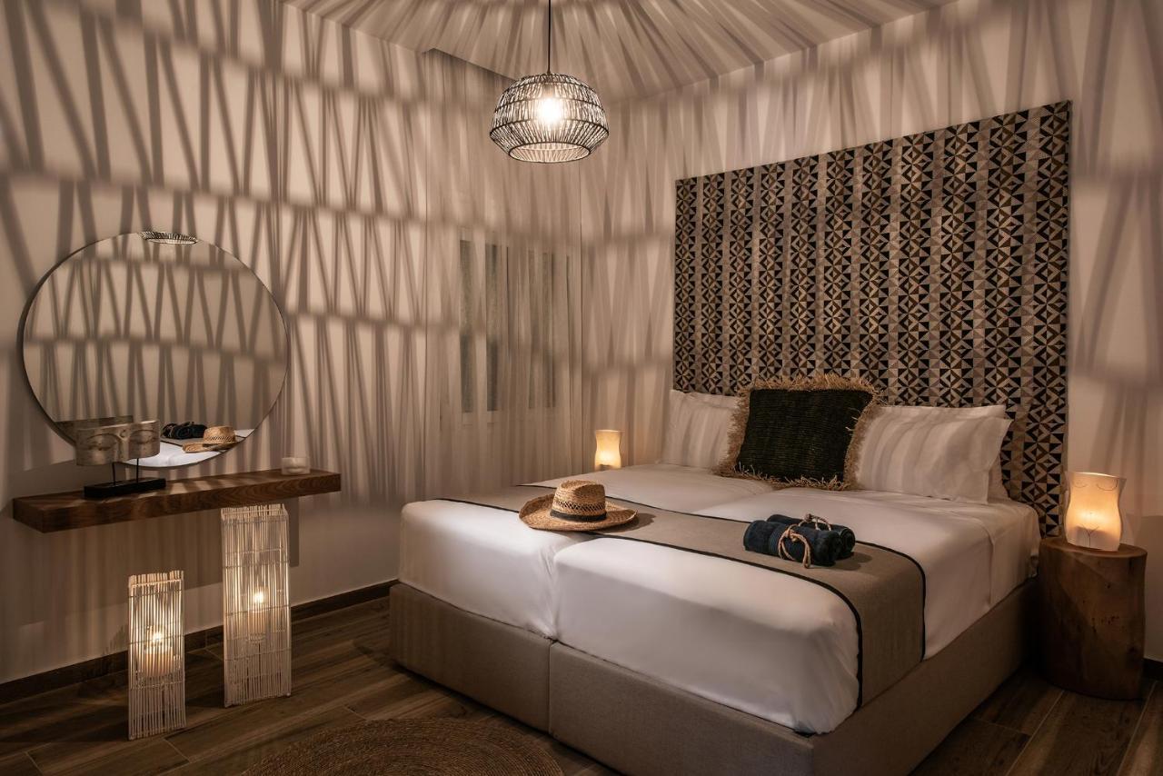 Khroma Luxury Suite 1 Beach Front Apartment Hersonissos  Exteriör bild