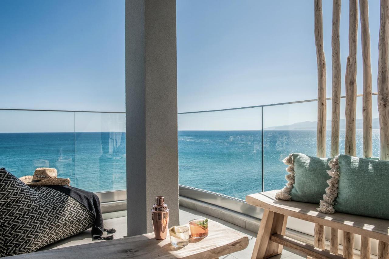 Khroma Luxury Suite 1 Beach Front Apartment Hersonissos  Exteriör bild