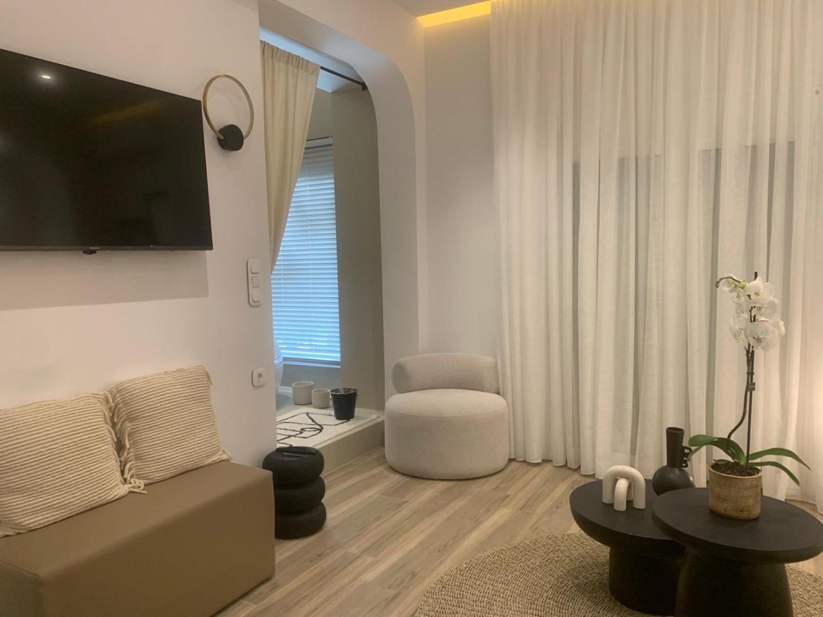 Khroma Luxury Suite 1 Beach Front Apartment Hersonissos  Exteriör bild