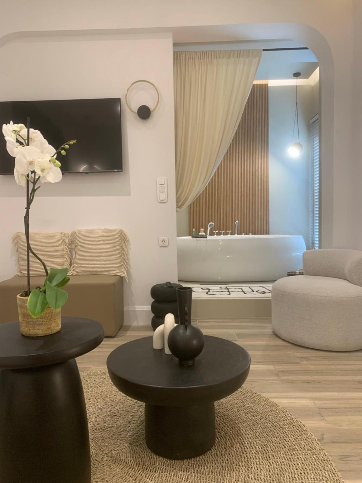 Khroma Luxury Suite 1 Beach Front Apartment Hersonissos  Exteriör bild